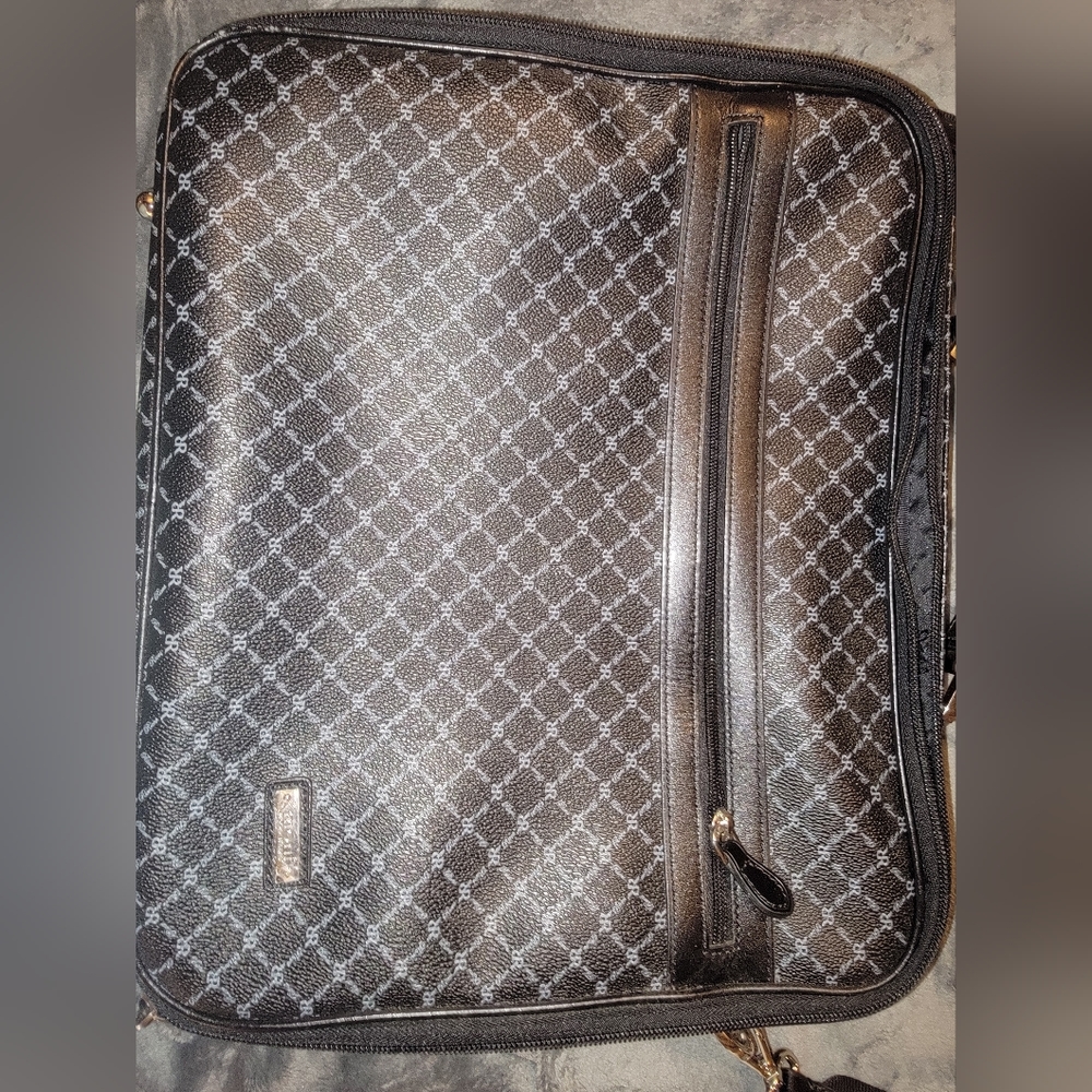 Rioni Signature Black Laptop Brief case 15x13